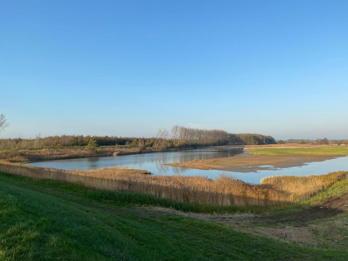 Bungalow Scheldezicht In Zeeland Dicht Bij Zee Scherpenisse المظهر الخارجي الصورة